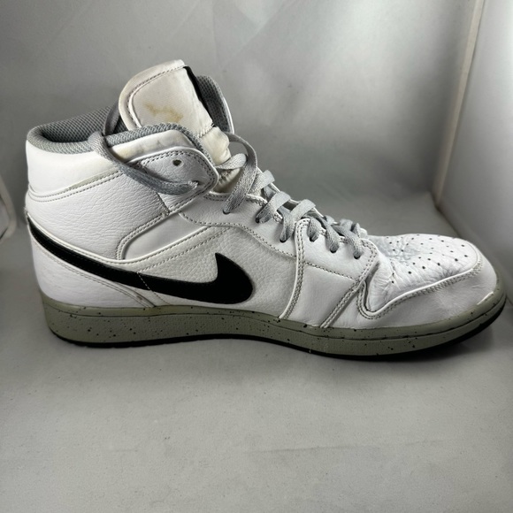 Nike Air Jordan 1 Mid Athletic Shoes - White Cement - Men's size 12 - Picture 10 of 16